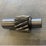 Фото: 4320N-2402110А Шестерня ведущая цилиндрическая (12 зуб.) н/о  (А)  4320Х-2402110 (шлифов. зуб)